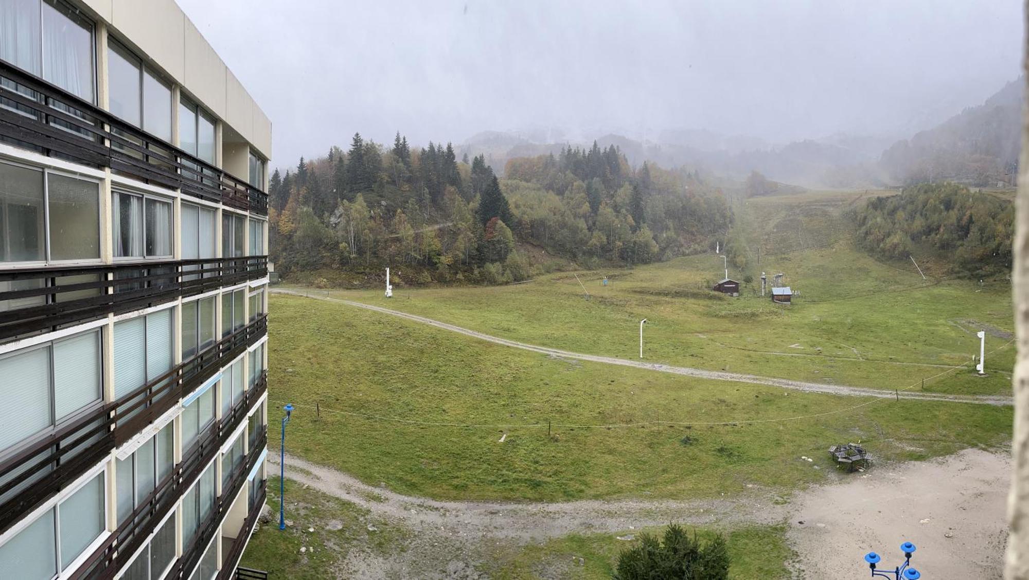 Studio Au Pied Des Pistes Montferrier 外观 照片